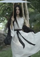 Missing Heart | Han Dynasty Linen Hanfu (戚戚忧思深)