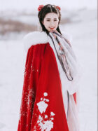 Snowie | White fur Hanfu Cape (雪色)