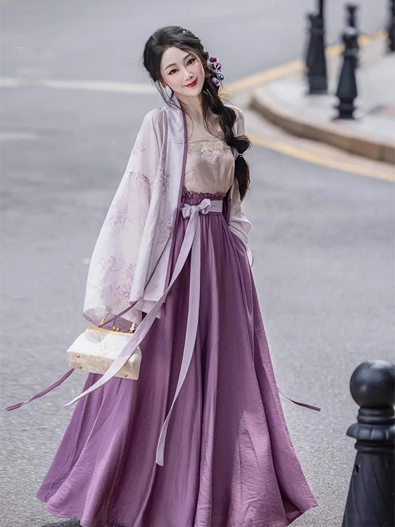 Hanfu modern outfit with elastic waist split skirt, autumn daily commuting wear blending tradition and contemporary style