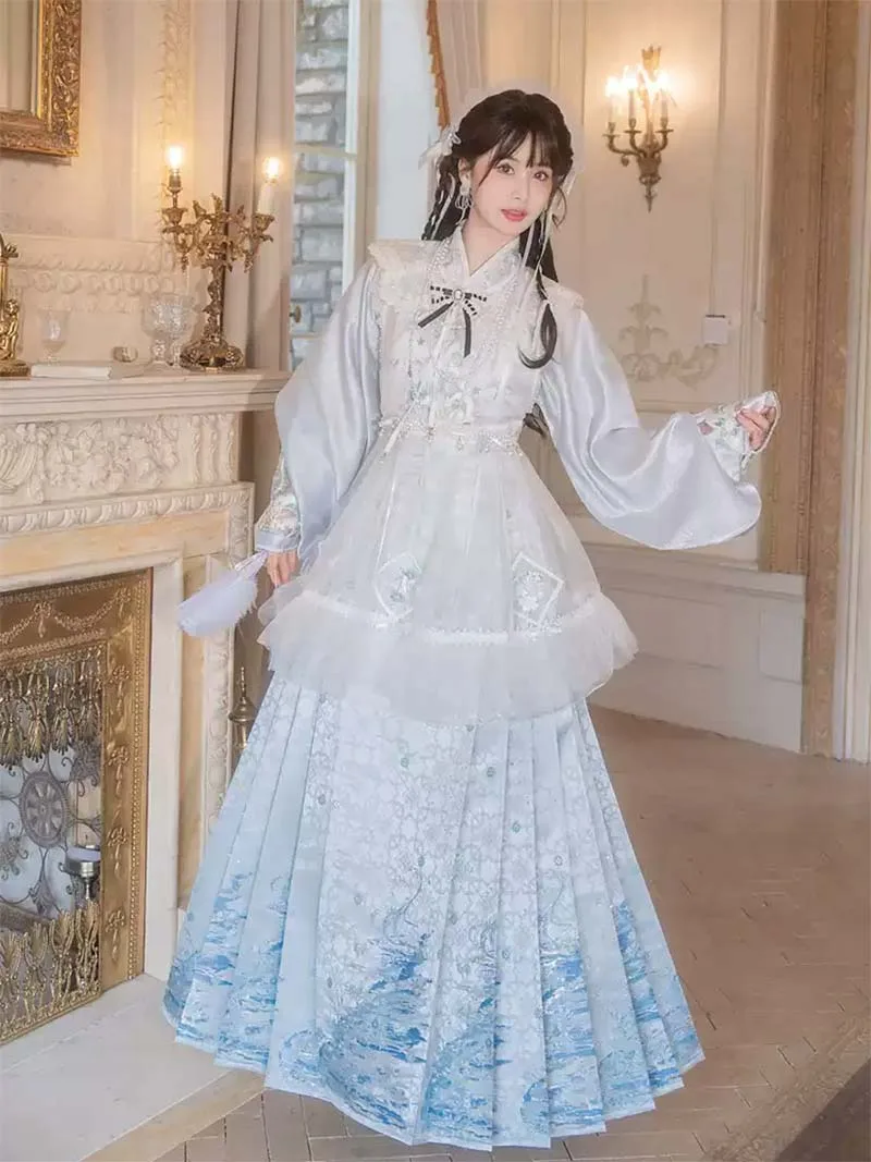 Mamian Skirt Hanfu set with cross-collar Pipa sleeves and overlay skirt, perfect for spring and summer