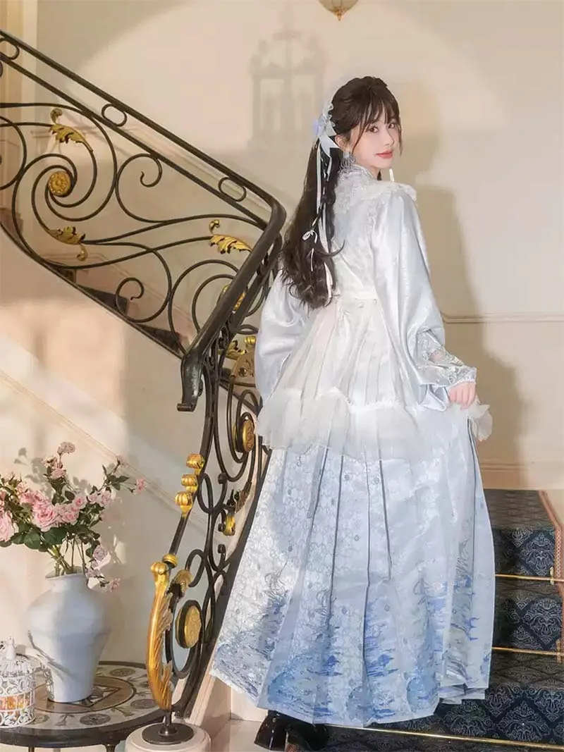 Mamian Skirt Hanfu set with cross-collar Pipa sleeves and overlay skirt, perfect for spring and summer