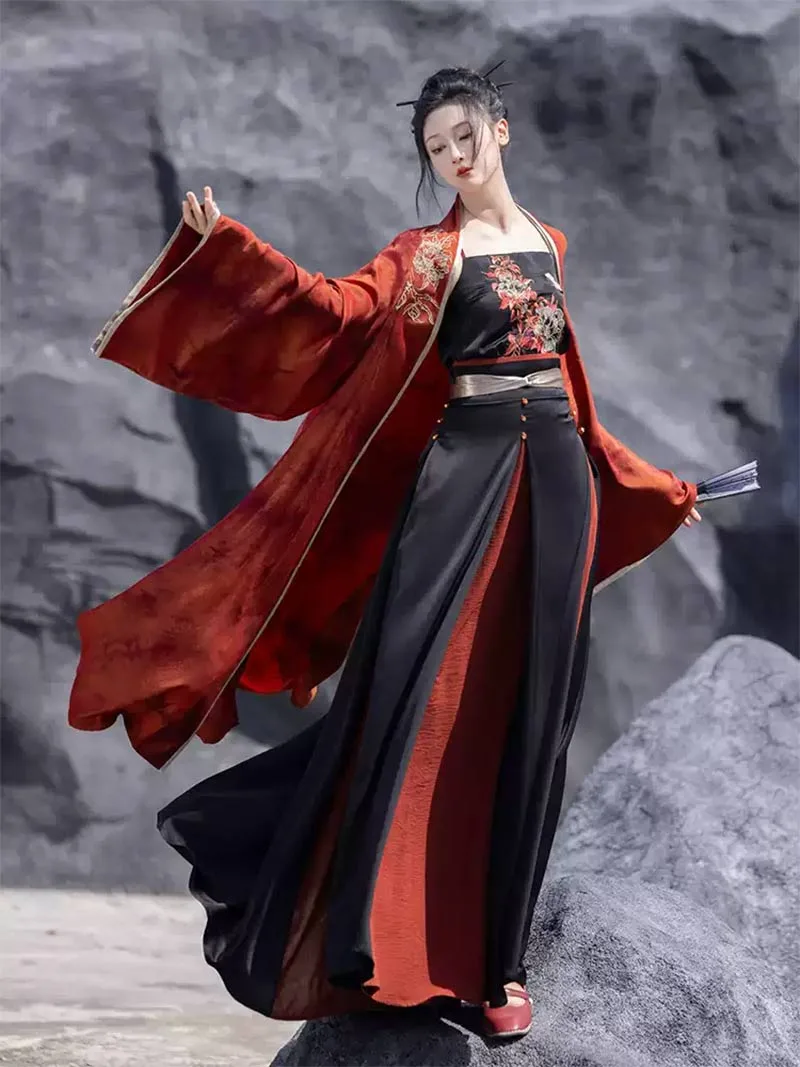 Red and black modern Hanfu straight-sleeve robe with four-panel three-piece skirt, Song-style, cool and slimming