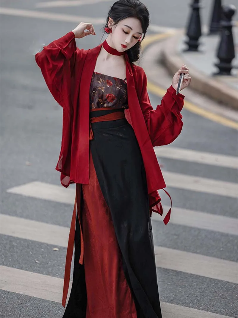 Modern Style Hanfu 2025 red-black Song-style blouse with airplane sleeves and swirling skirt