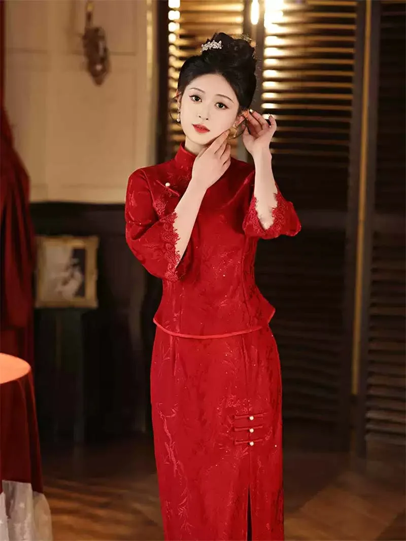 Modern wedding Qipao red dress set, long-sleeve cheongsam bridal gown for autumn and winter engagement, tea ceremony, and wedding celebrations