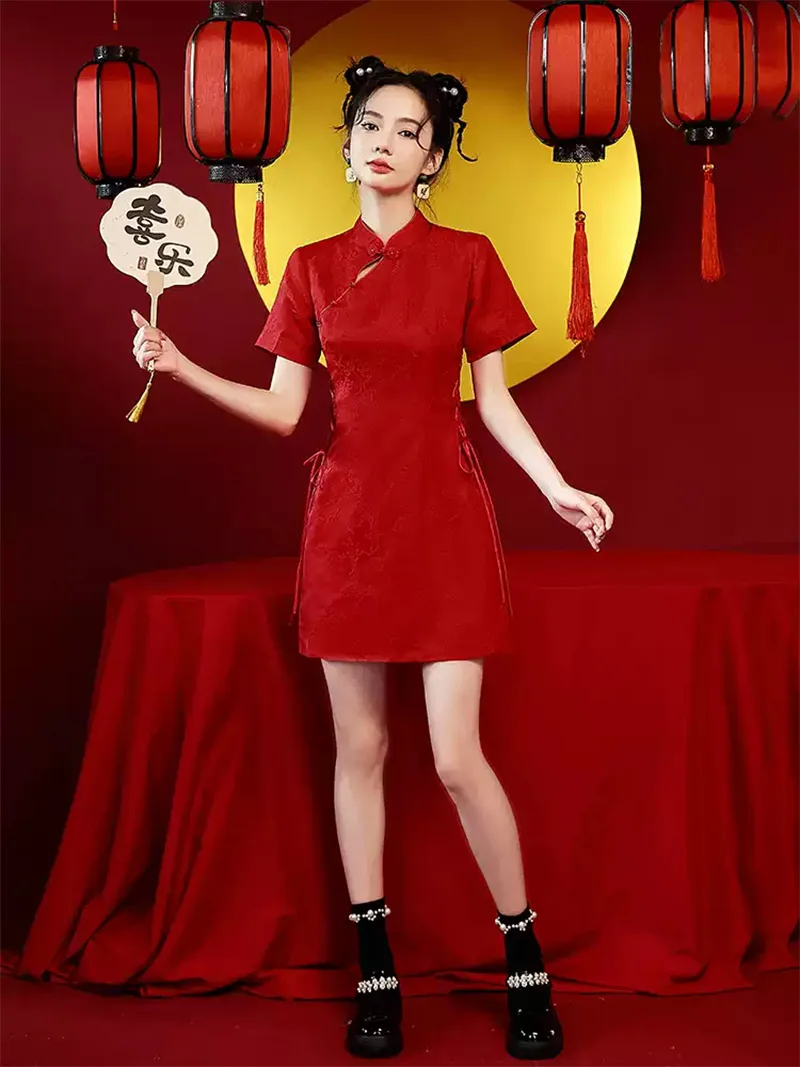 Elegant Modern Wedding Qipao Red 2025 Short Chinese Bridal Dress