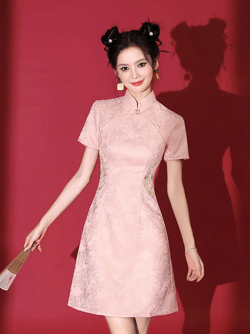 2025 pink qipao short modern Chinese dress for young women
