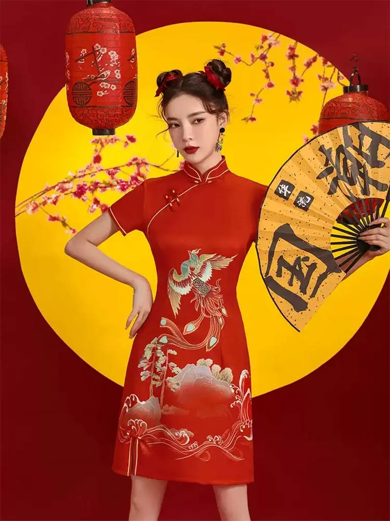 Red Qipao 2025 small size Chinese wedding and celebration dress