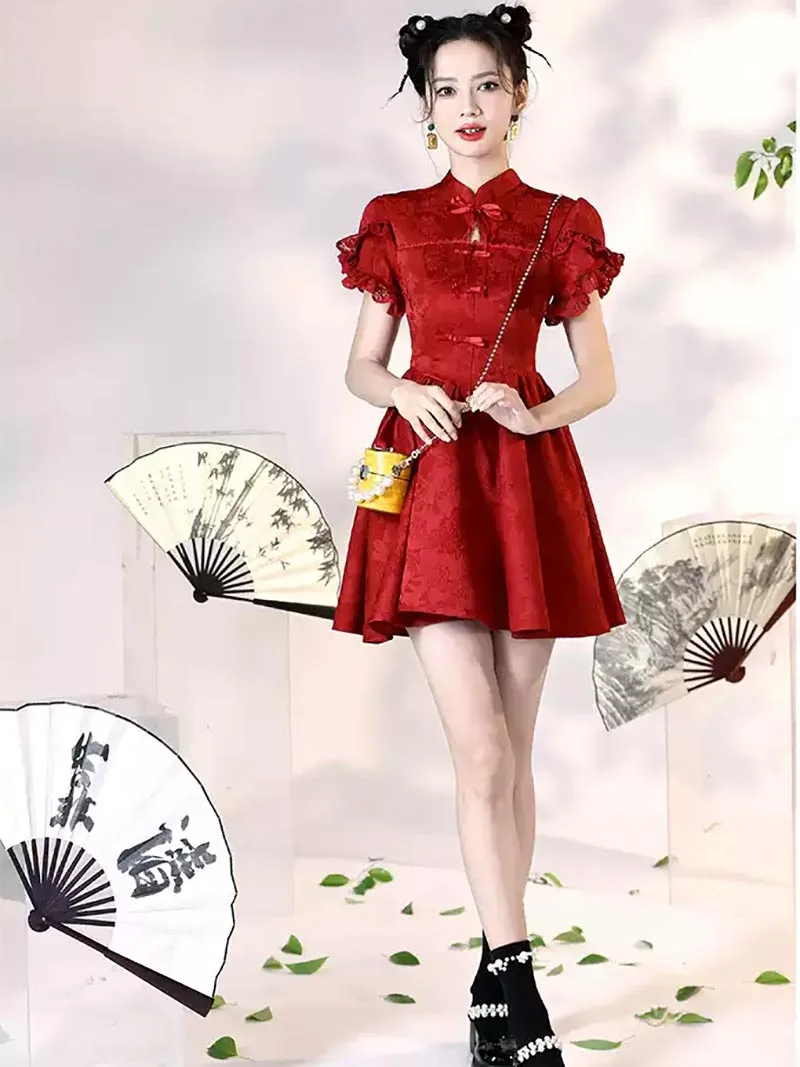 Red Qipao Wedding Dress 2025 modern Chinese cheongsam for brides and petite women