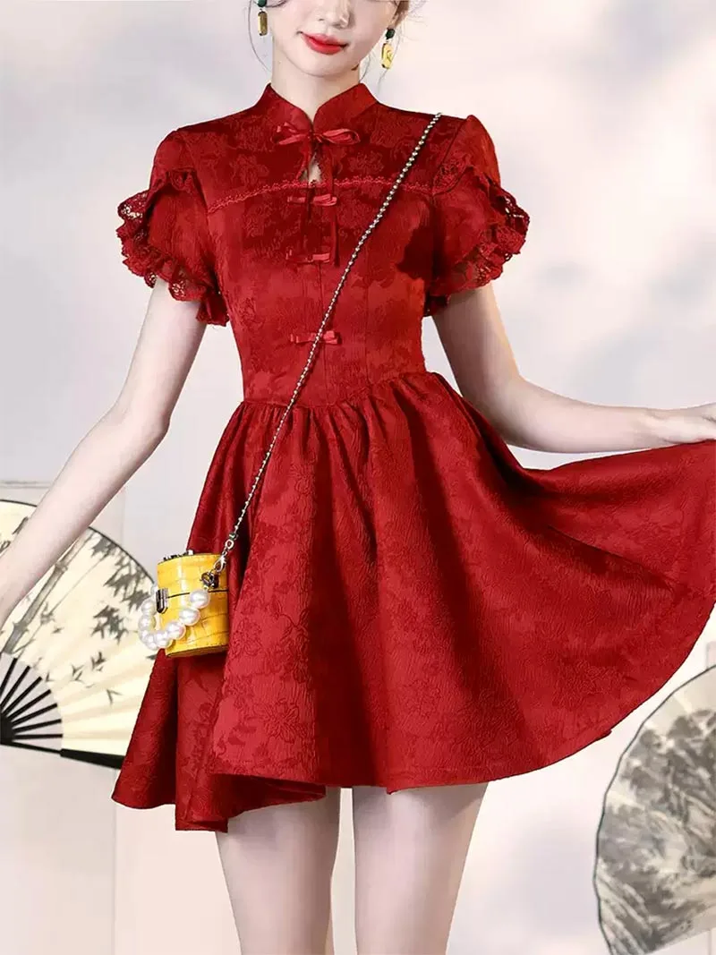 Red Qipao Wedding Dress 2025 modern Chinese cheongsam for brides and petite women