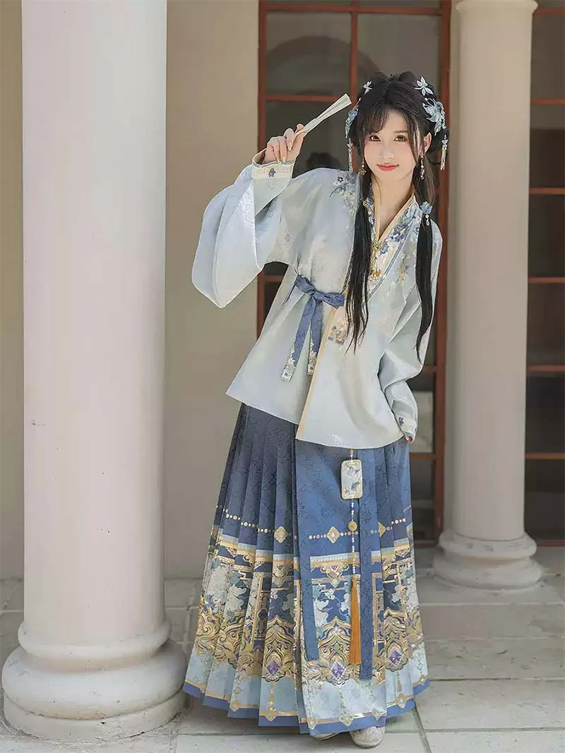 Original Ming-style Hanfu set with blue brocade Mamian Qun skirt and cross-collar short jacket for winter wear