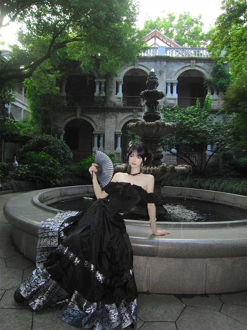 Mamian Qun Skirt | Original Black Silver Hanfu Half Skirt with Brocade - Image 4