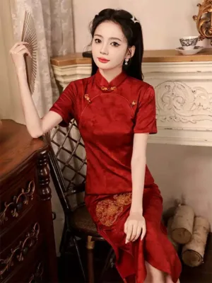 Elegant 2025 red Qipao wedding dress, sleeveless cheongsam bridal gown for engagement and wedding celebrations