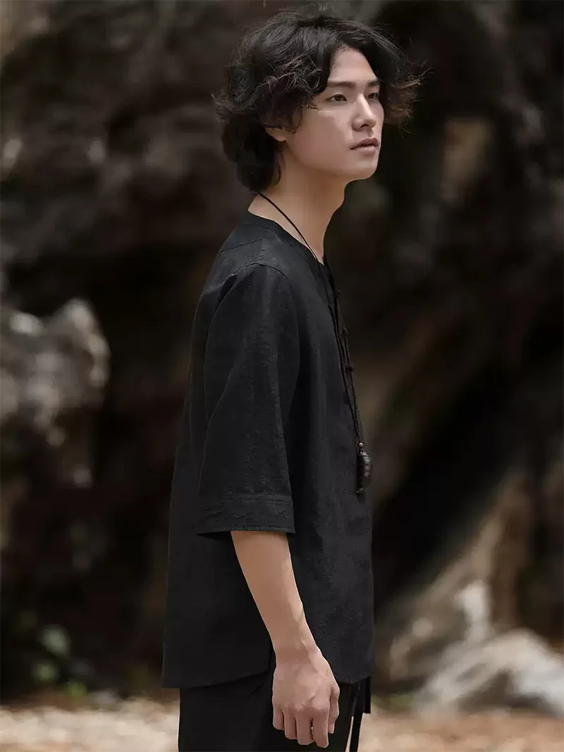 Buy expensive Tang suit online, 25 momme Xiangyun silk two-piece Chinese outfit with short sleeve mandarin collar shirt