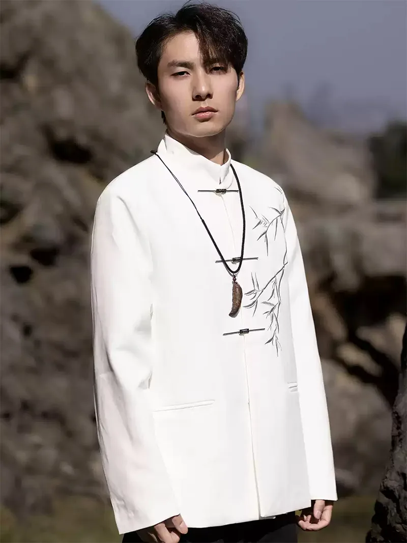 Chinese Style Tang Suit men’s jacket with traditional frog buttons and relaxed modern design