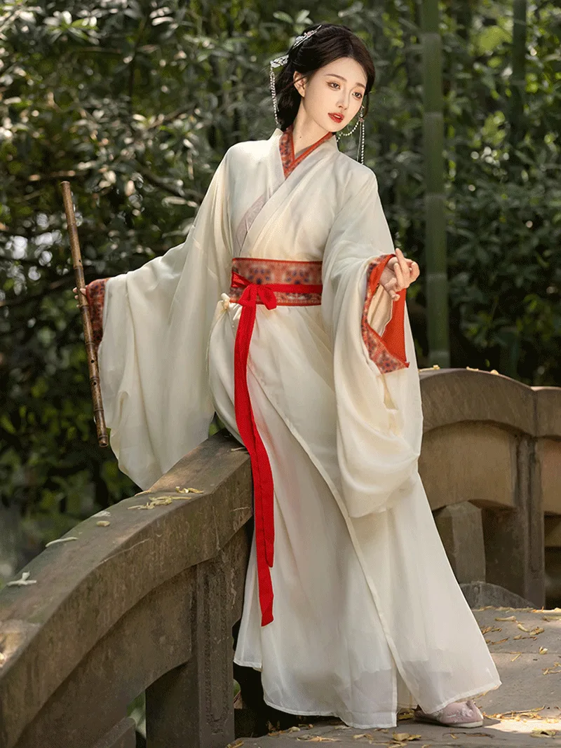 Han Dynasty hanfu with Wei Jin style straight-hem robe for women suitable for work and daily wear