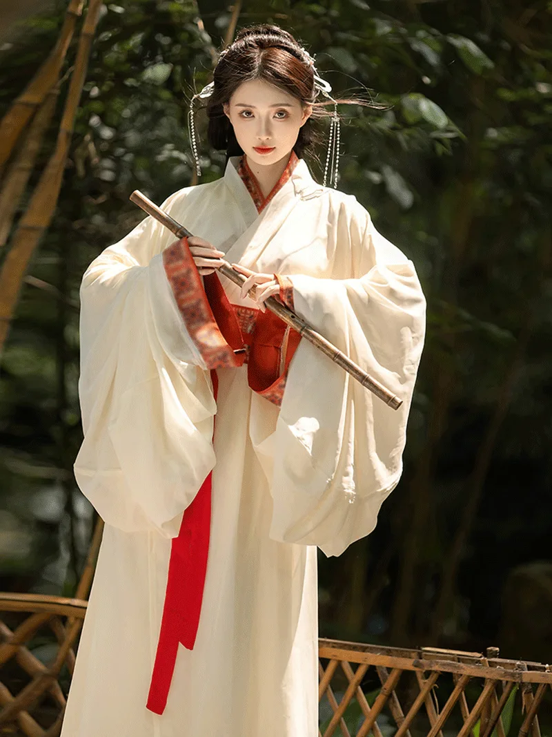 Han Dynasty hanfu with Wei Jin style straight-hem robe for women suitable for work and daily wear