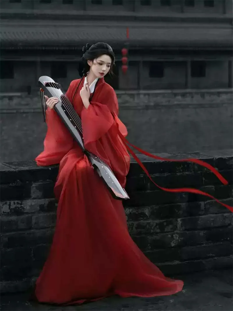 Red Warring States style Hanfu women dress, flowing train, elegant Mid-Autumn festival outfit