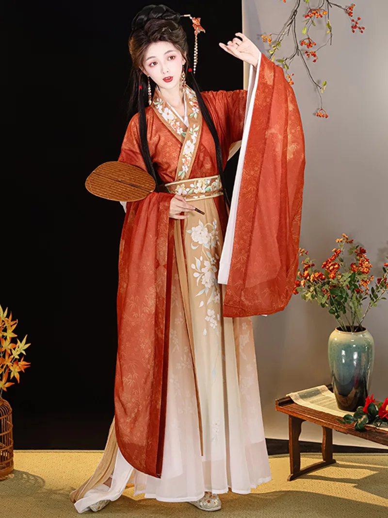 Elegant robe Hanfu with cross-collar, wide sleeves, printed skirt and fairy-style design for women