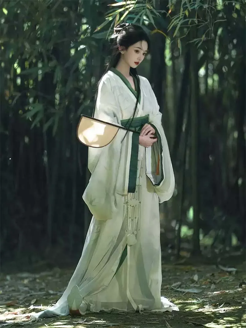 Red Warring States Hanfu for women with long trailing hem and cross-collar design, authentic traditional Chinese clothing hanfu for daily wear