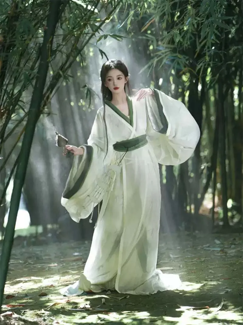 Red Warring States Hanfu for women with long trailing hem and cross-collar design, authentic traditional Chinese clothing hanfu for daily wear