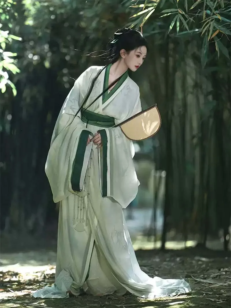 Red Warring States Hanfu for women with long trailing hem and cross-collar design, authentic traditional Chinese clothing hanfu for daily wear