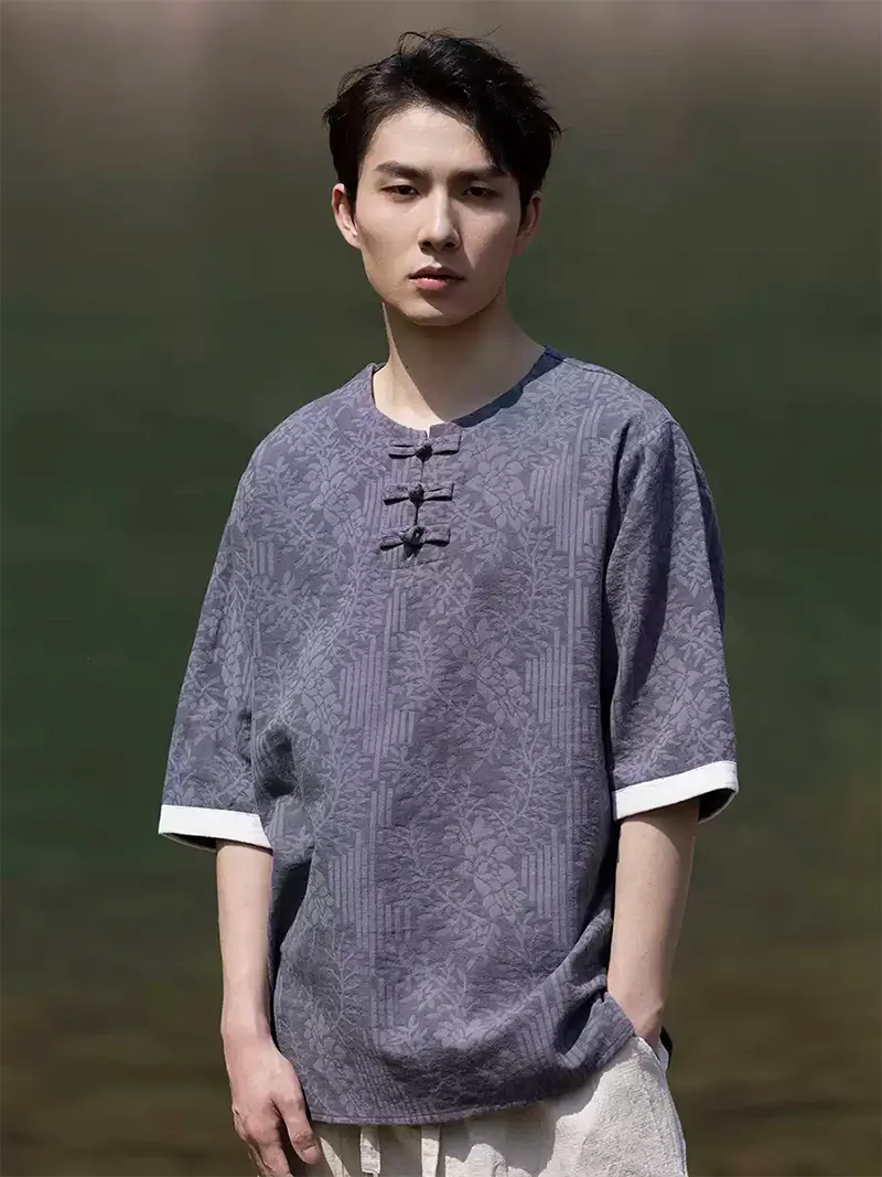Traditional Tang Suit men’s linen short-sleeve shirt with round collar and contrast cuffs, modern Chinese style