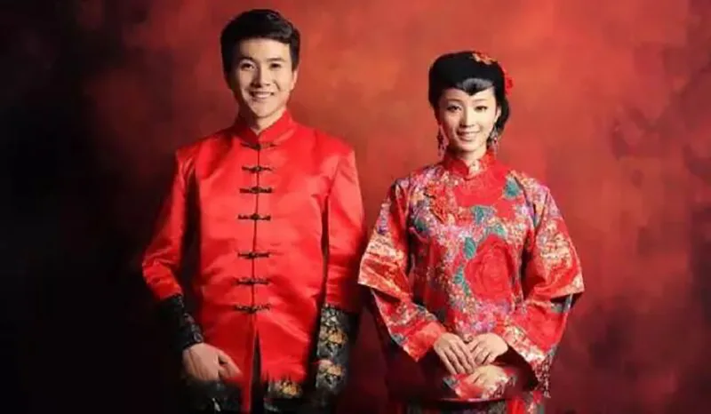 What Is A Tang Suit explores the heritage and modern charm of this traditional Chinese attire blending culture and style.