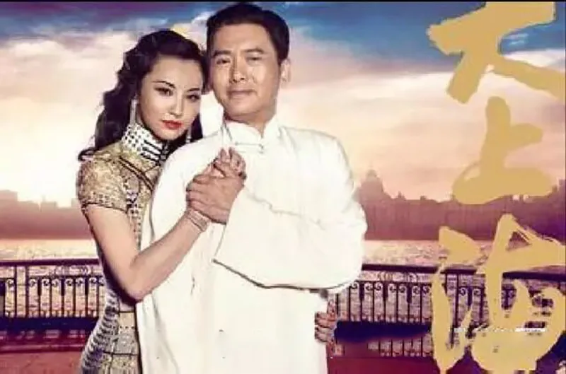 What Is A Tang Suit explores the heritage and modern charm of this traditional Chinese attire blending culture and style.