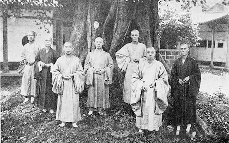 What is Hanfu — traditional Chinese clothing showing its evolution through ancient dynasties