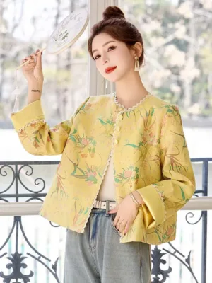 Elegant modern Tang suit short jacket for women featuring jacquard fabric and refined Chinese style